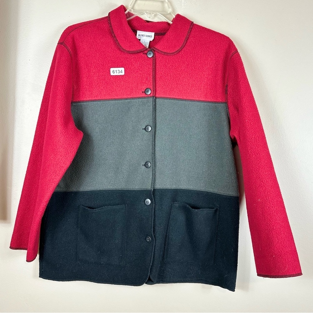 Alfred Dunner large fleece jacket 25 p2p 28” length. Preowned.